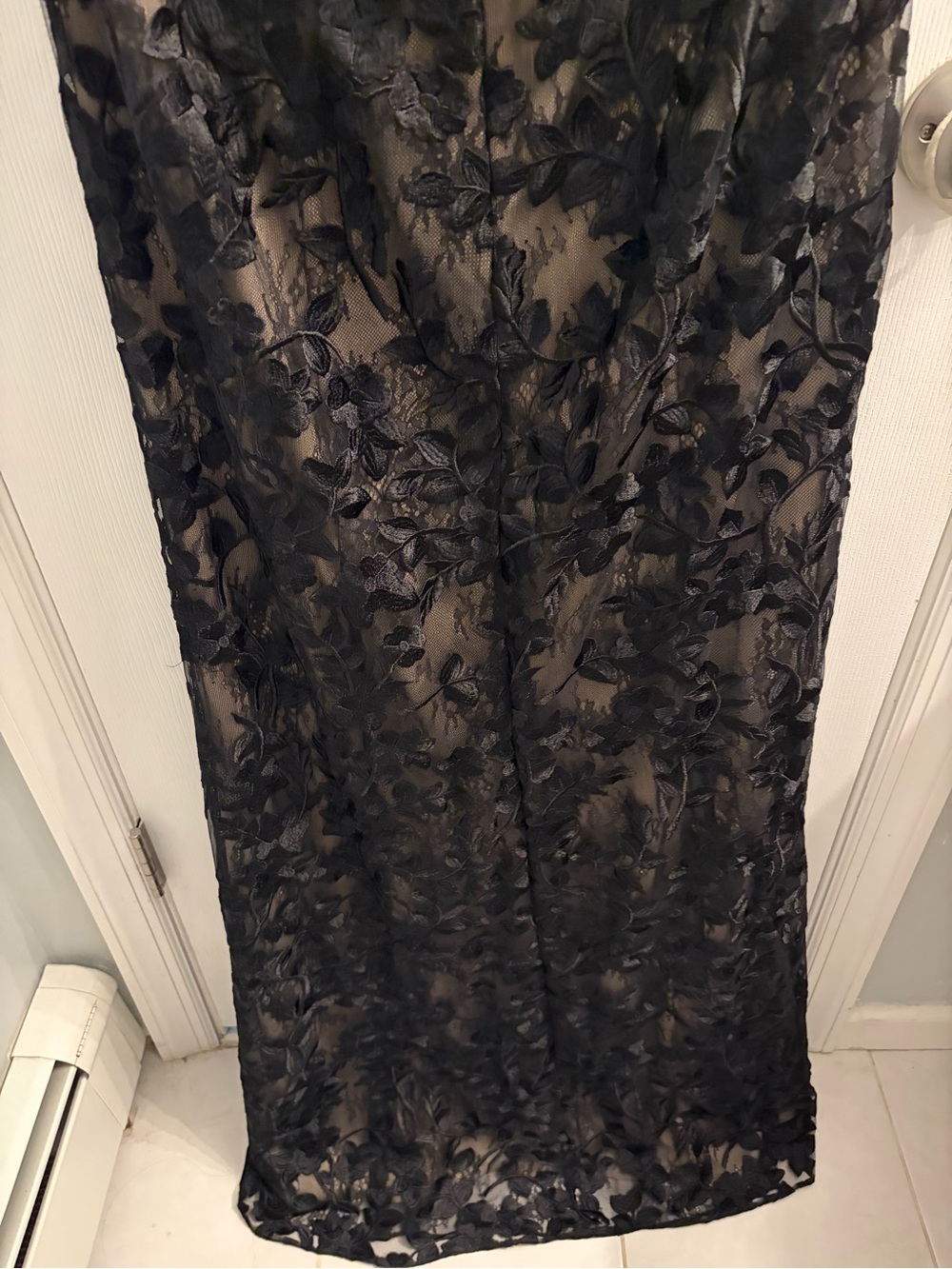Rosa Clará Black Floral Lace Gown - Sleeveless Halter Neck Formal Dress Size 12 - Picture 10 of 16